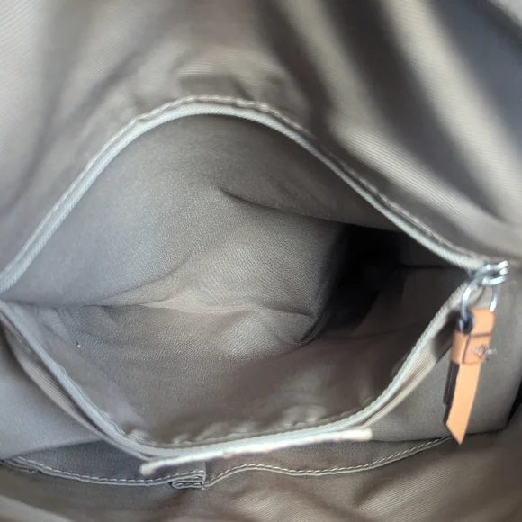 Coach Signature Bleecker Bucket Crossbody Bag - Picture 10 of 12